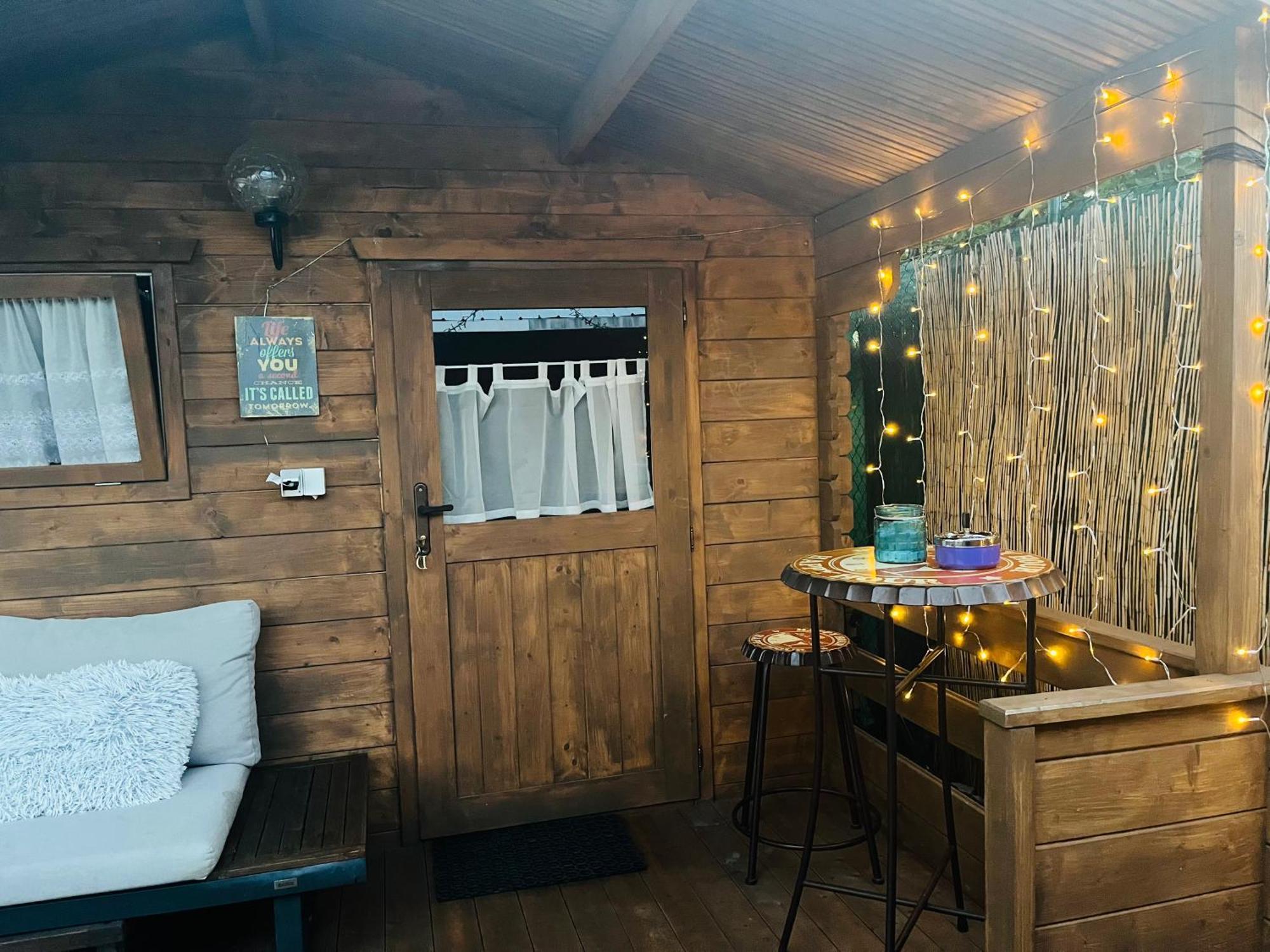 Chatky Daniel-Mikulov, A Private Campsite Just For You Bagian luar foto